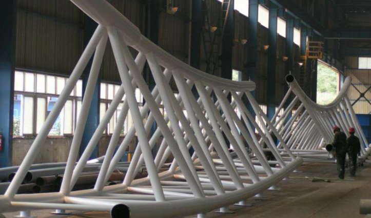 肇东管廊钢结构与桁架结构的管道支架应该如何区分